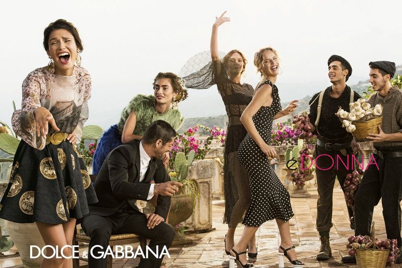 dolce-and-gabbana-abito-apois-1