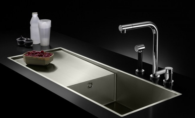 Trucchi in cucina: come pulire il lavandino dacciaio inox – È donna Lavabo in acciaio inox