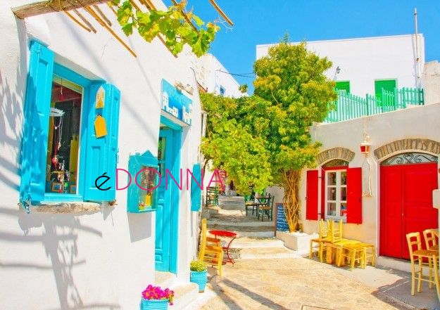 citta-colorate-amorgos-grecia